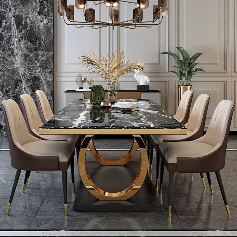 Salle à Manger — Marbre Blanc & Piètement Incliné